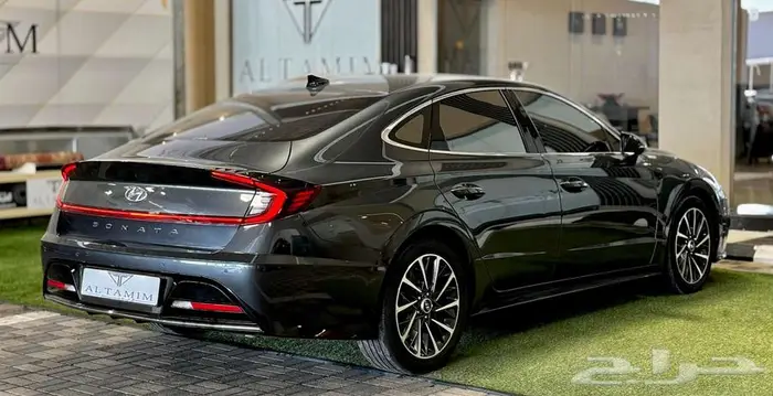 هيونداي سوناتا 2022 مواصفات خاصة بنزين 4