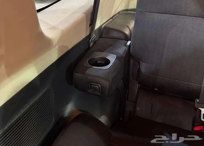 للبيع باجيرو 2020 بابين V6 3.8 سعودي 43