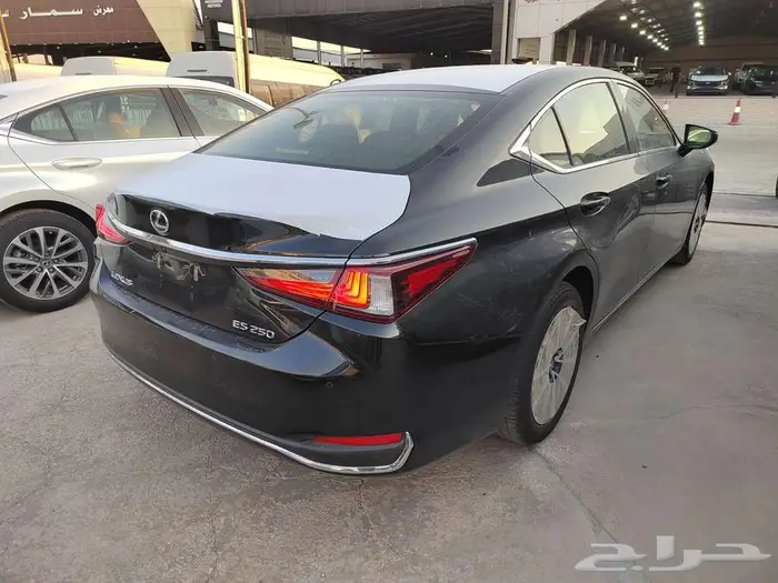 لكزس ES250 بنزين AA سعودي كاش واقساط 2025 6