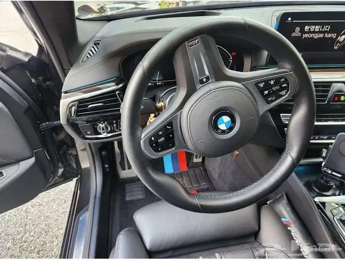 BMW الفئة الخامسة (G30) 520i M Sport 2021 - وارد كوريا 12