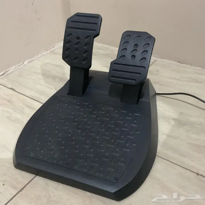 فيراري عجلة قيادة للألعاب (Xbox)   شبه جديد 7
