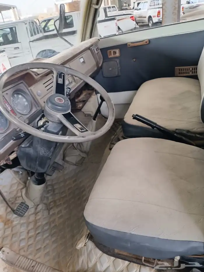 وايت دايهاتسو 1984م 8