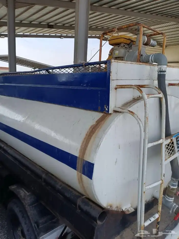 وايت دايهاتسو 1984م 7