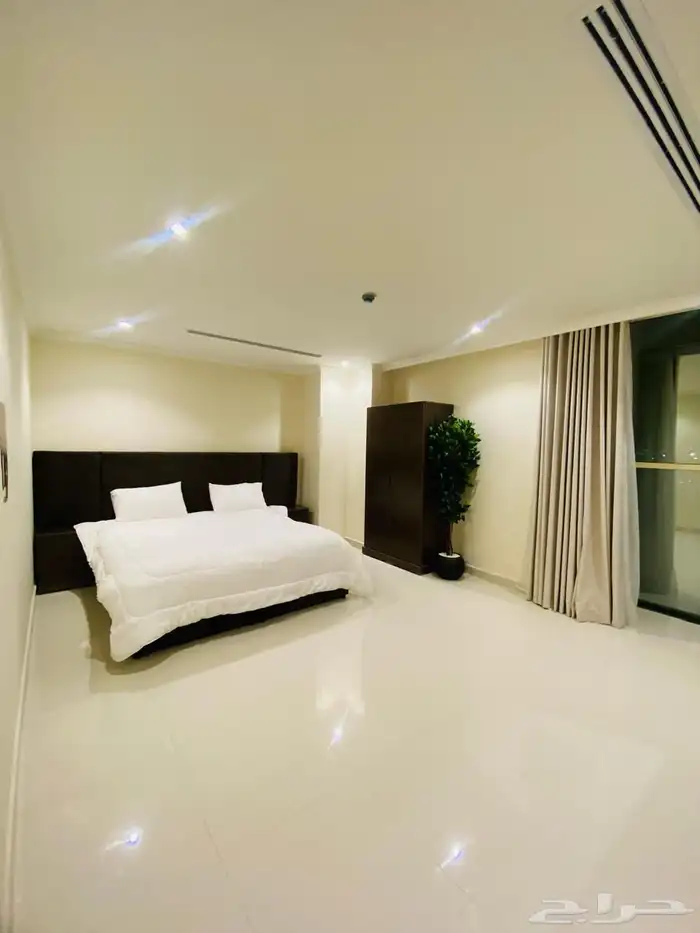 شقة مفروشة فاخره للايجار الدمام على الكورنيش 4