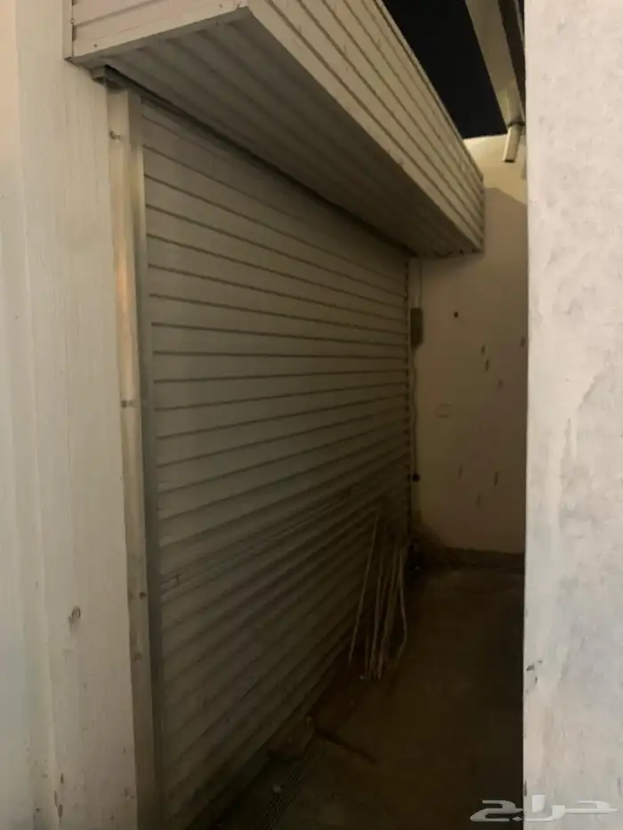 للبيع كراج 1