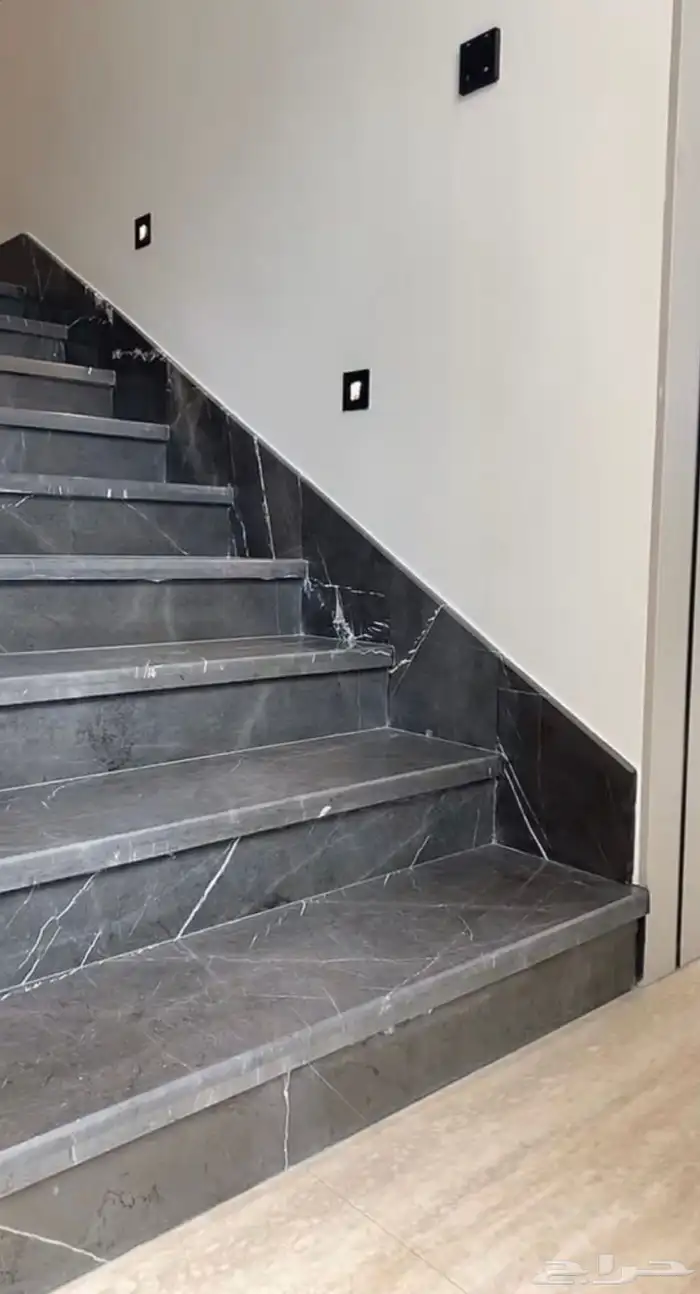 تفصيل وتوريد وتركيب رخام طبيعي وصناعي 11