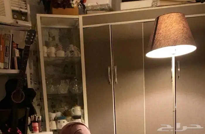 رفوف زجاج لون ابيض 8