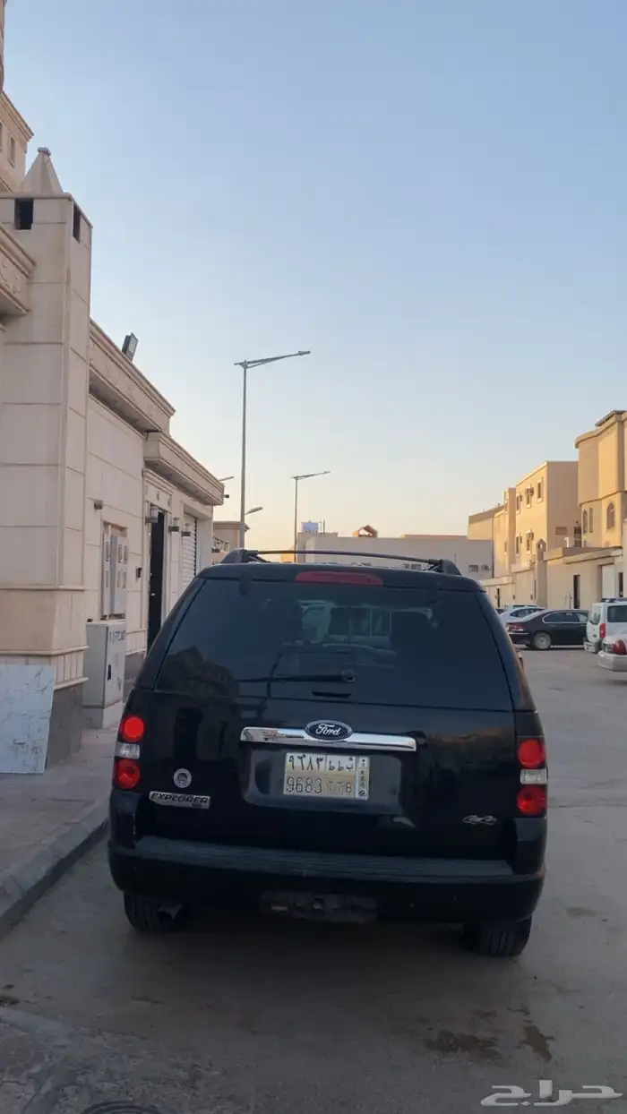 فورد اكسبلورر 2010 9