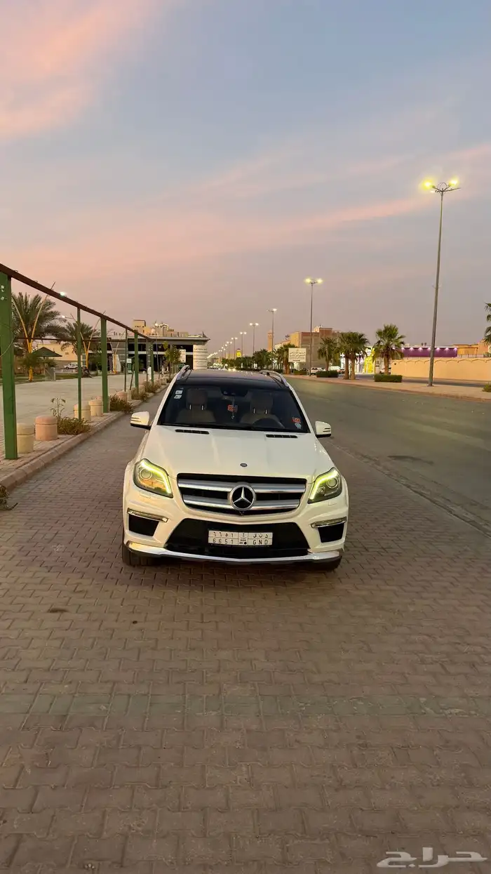 مرسيدس بنز GL500 فل كامل 2015 2