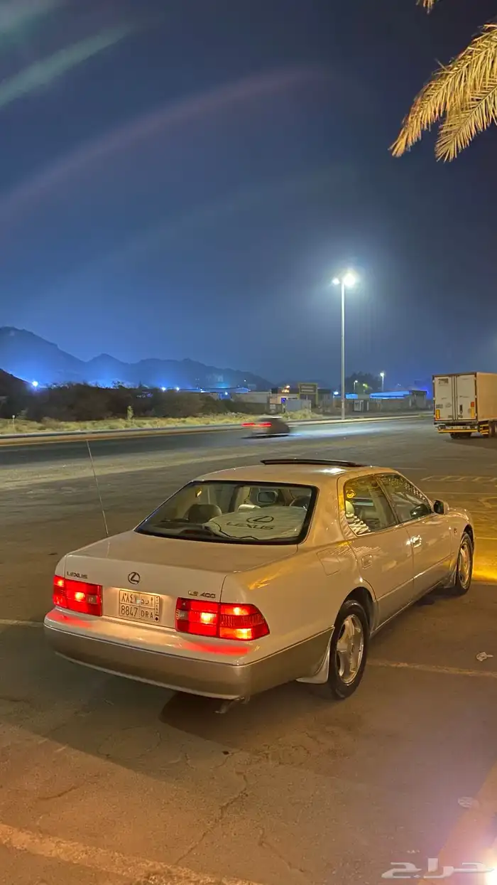 لكزس LS400 2