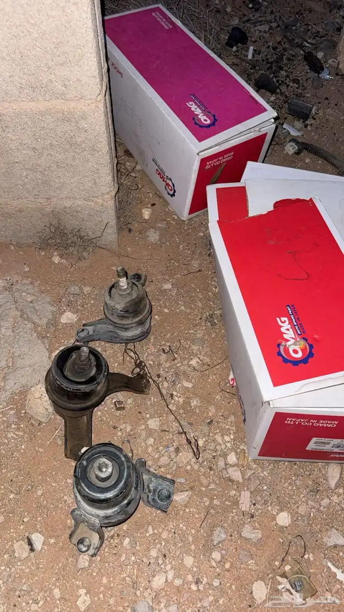 قطع كامري وكفرات وسمعات سوني وشاشه 4