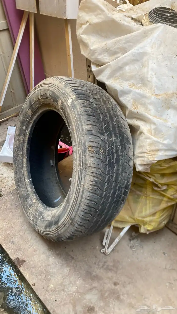 طقم كفرات دنلوب مستخدم جيوب 265 R18 1