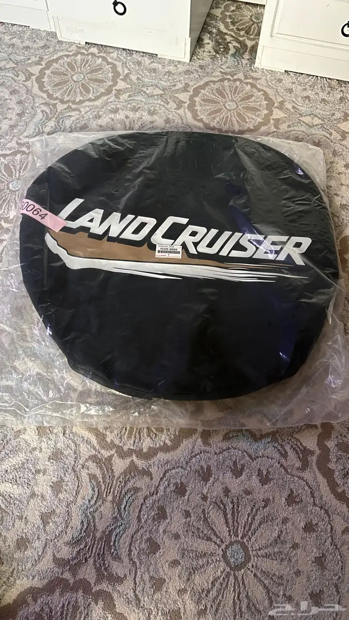 غطاء سبير تويوتا لاندكروزر ربع 0