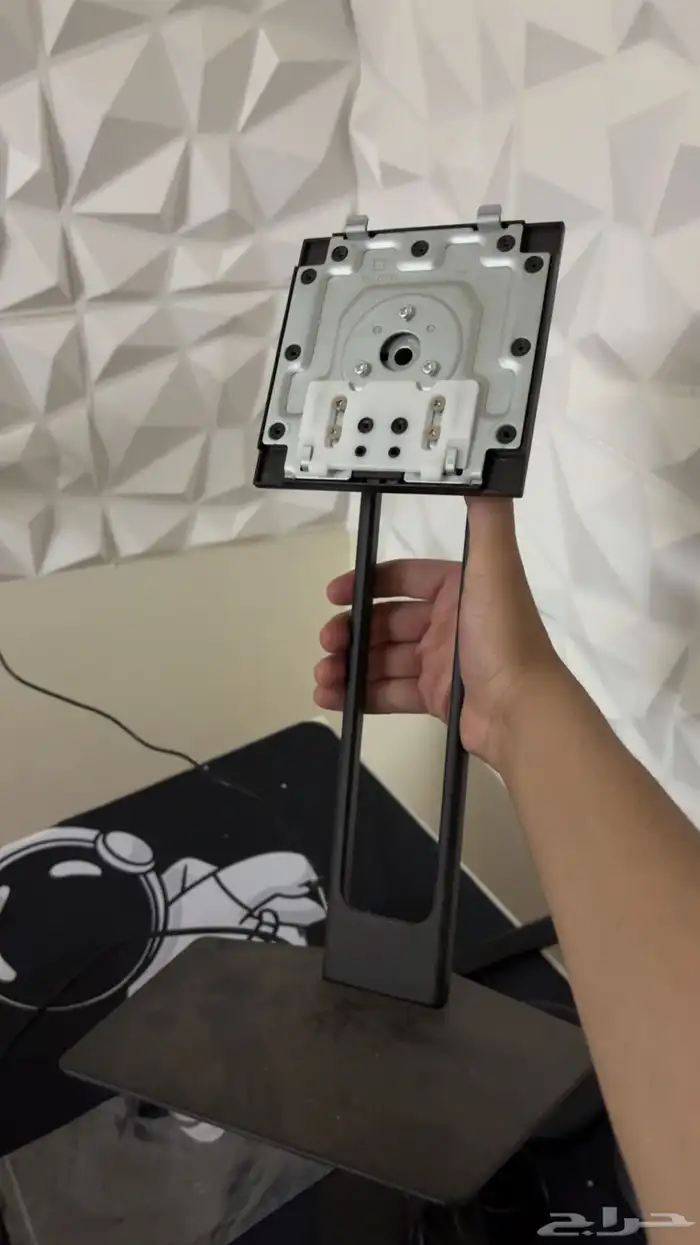 شاشة قيمنق KTC 9