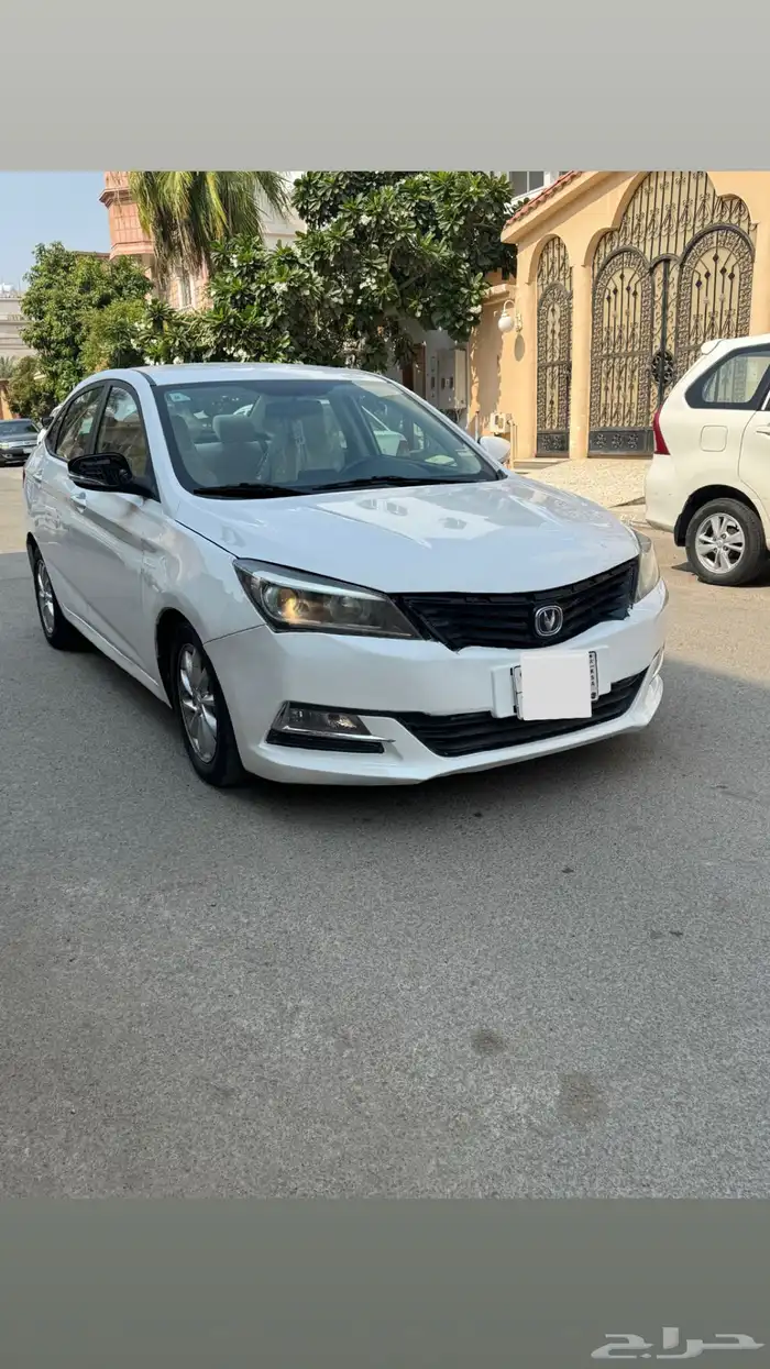 شانجان L7 2020 ابيض للبيع 5