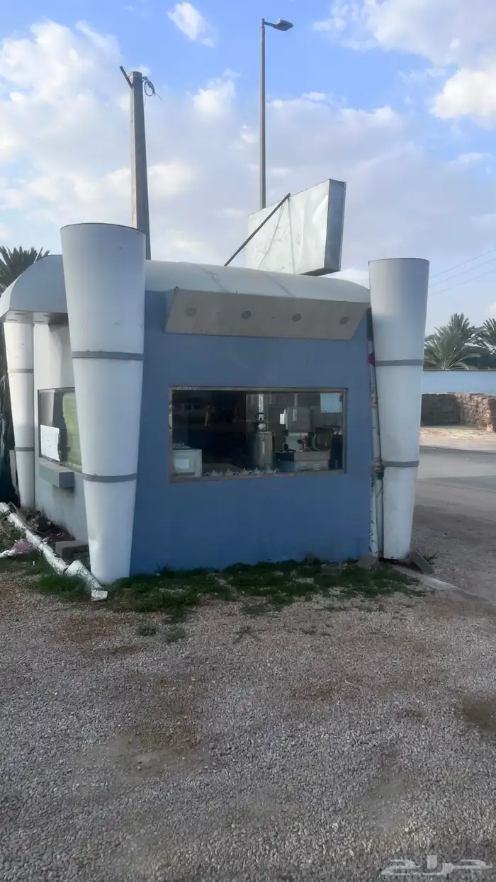 بوفيه للبيع 0