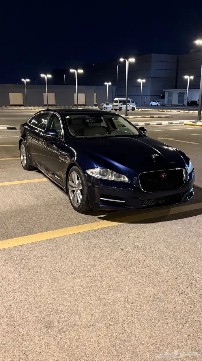 جاكوار xj 1