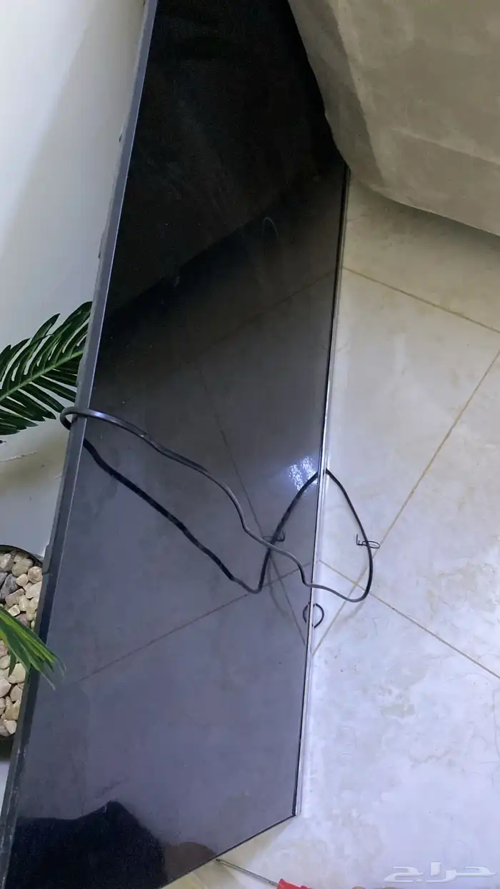 شاشة تلفيزون 1