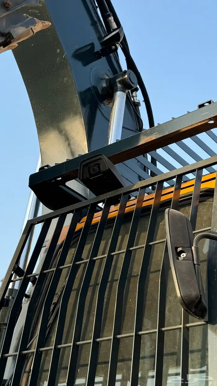 بوكلينات هونداي 2025 - HX220S للبيع 4