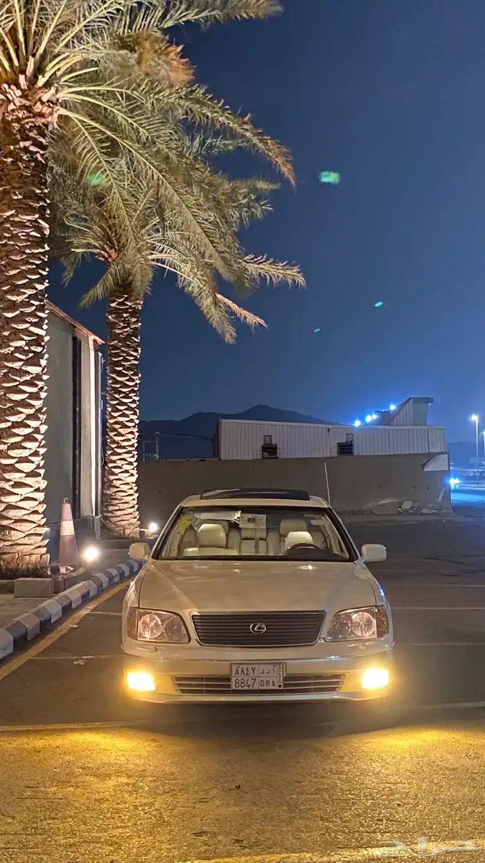 لكزس LS400 3