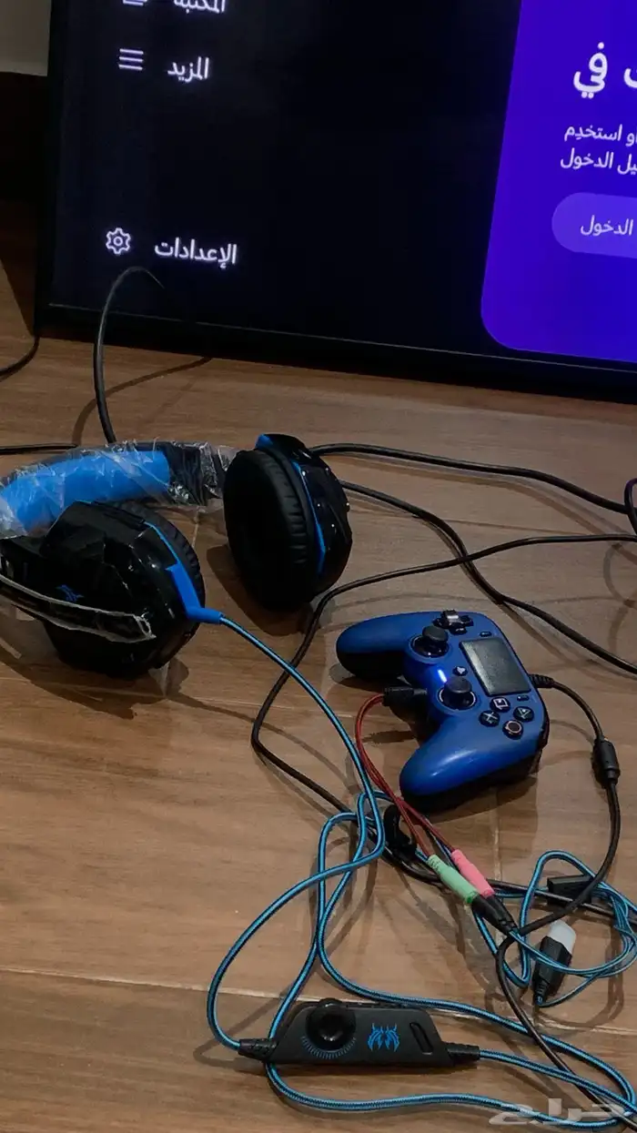 سوني فور نظيف ps4 مع يد جديده سعرها ب 200 كلهن ب600عرض خاص 1