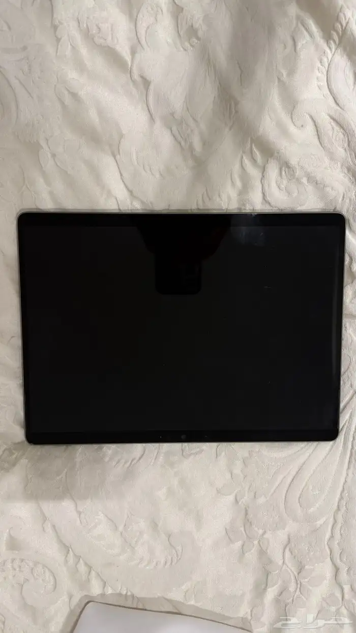 مايكروسوفت سيرفيس برو 9 للبيع 0