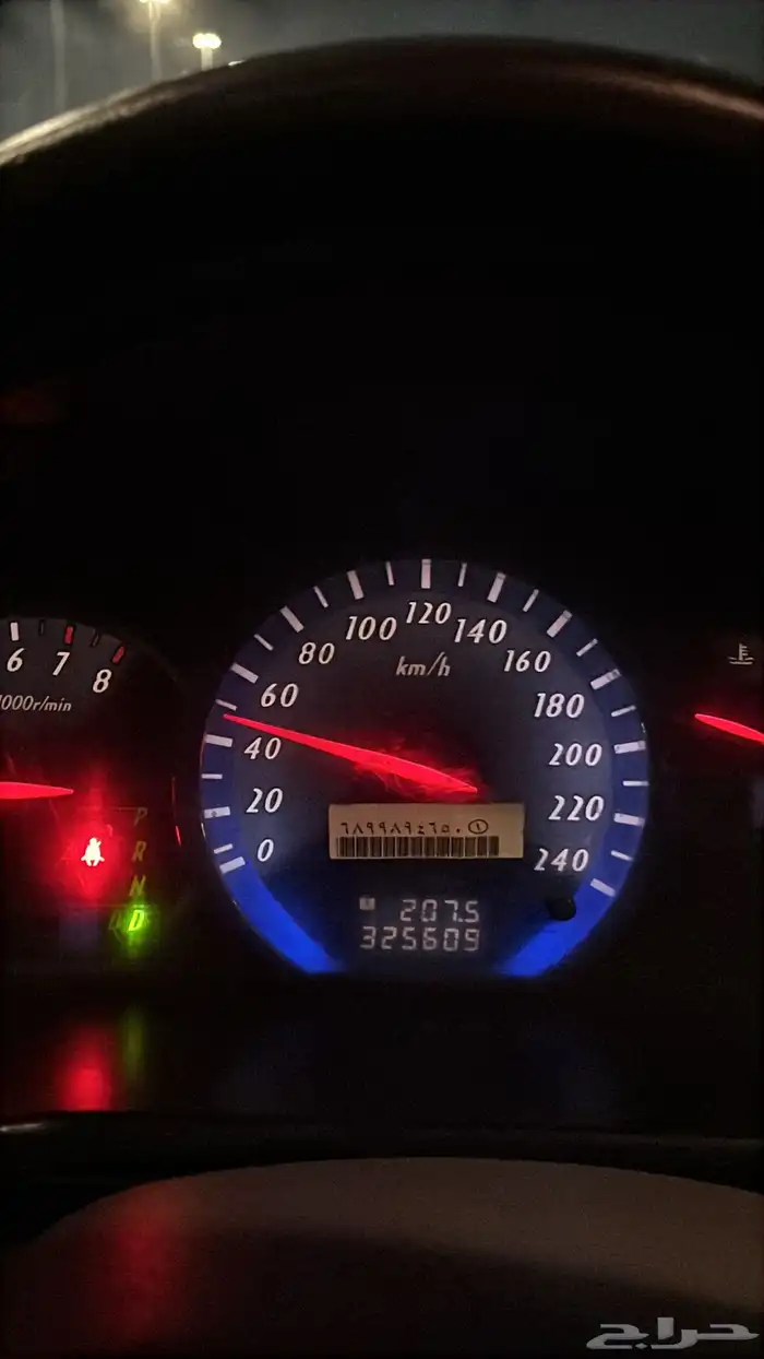 متسوبيشي جرانديز 2005 8