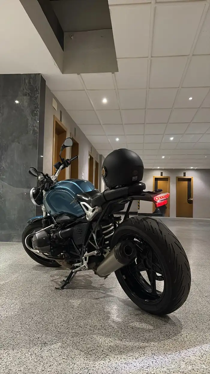 BMW R9Tدباب 6