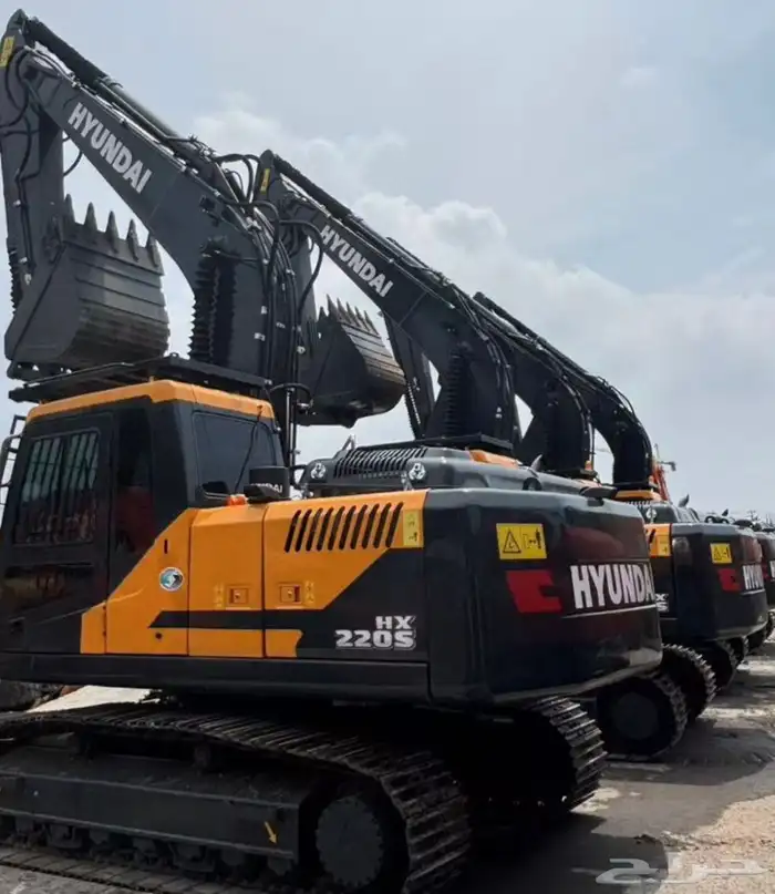 بوكلينات هونداي 2025 - HX220S للبيع 6