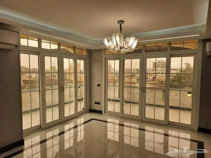 نوافذ و أبواب UPVC وألمنيوم وأبواب WPC و شترات 3