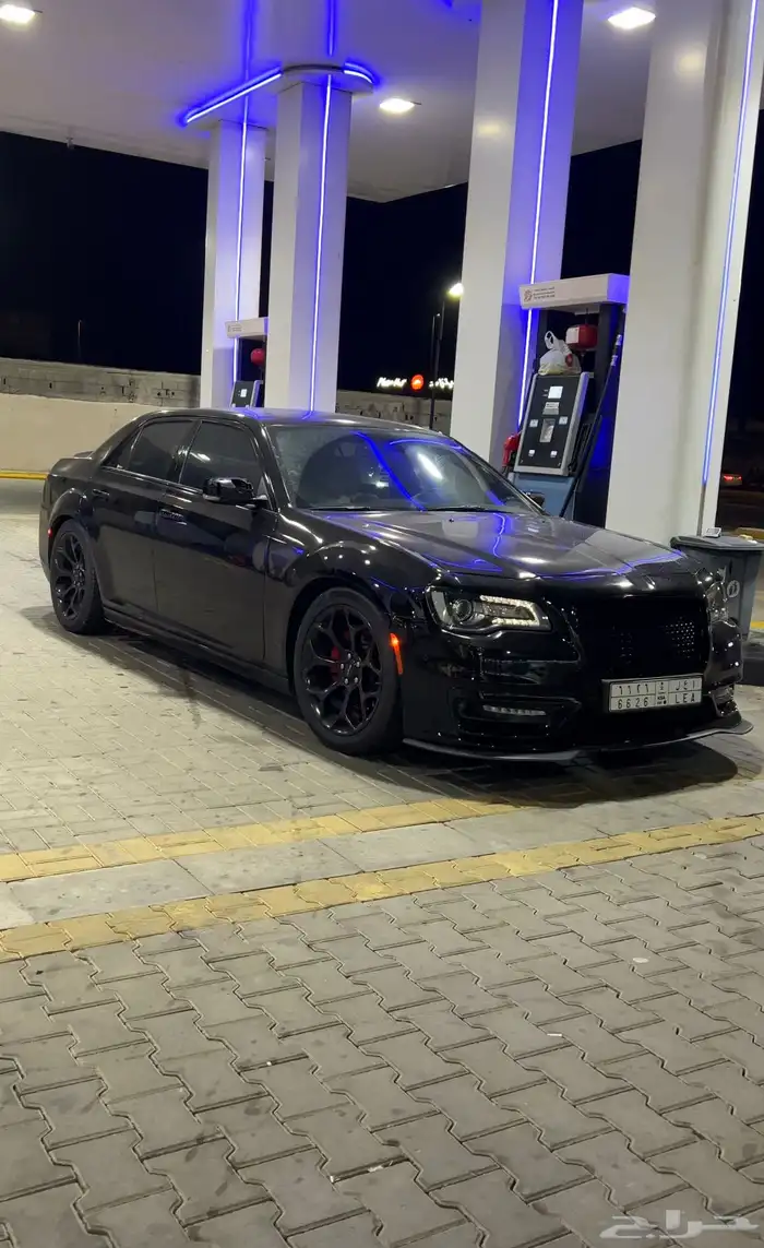 كرايسلر 2018 S300 V6 للبدل فقط 19