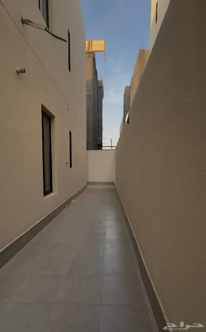 للبيع  شقق_تمليك_تصميم مودرن  حديث  تبوك  حي الفلاح 12