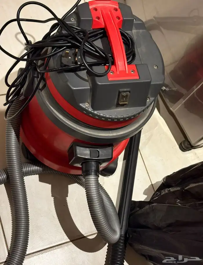 مكنسه سيلفر ستارت اصليه للجاف والترطيب نظيف معى ملاحقاتها 0