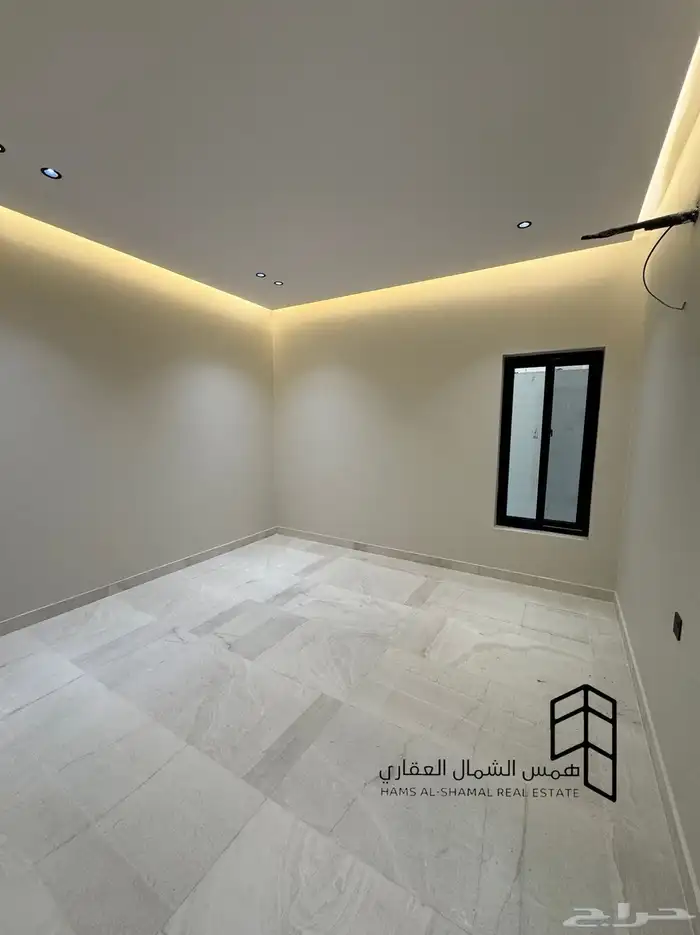 للبيع شقه ارضيه حي اليرموك 8