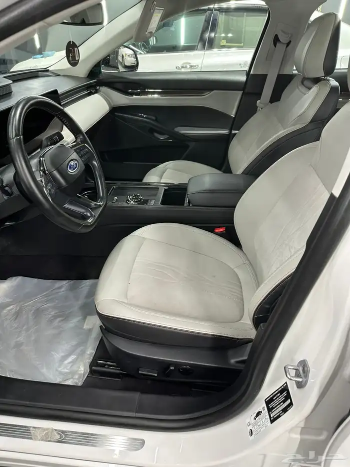 فورد تورس تيتانيوم 2025 9