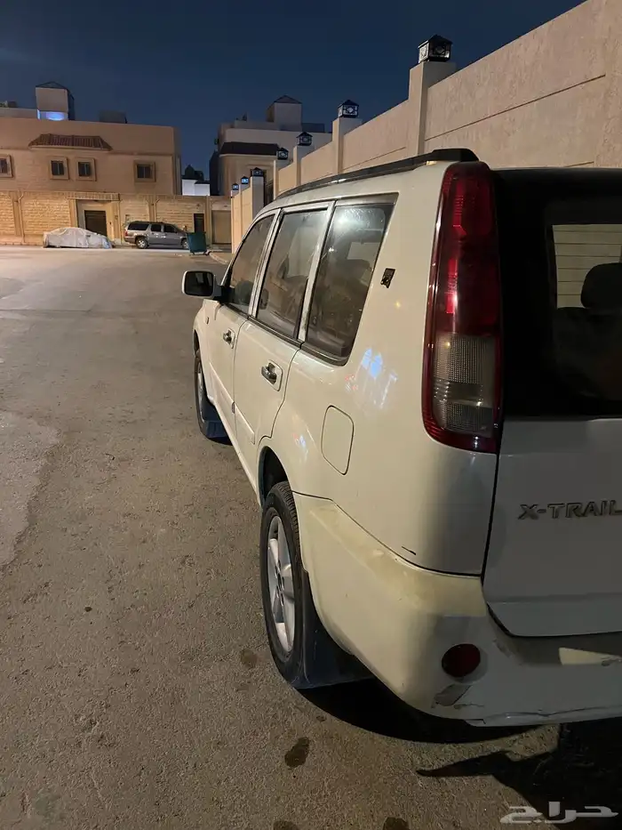 للبيع نيسان اكس تريل موديل 2007ممشي300فحص واستماره ساري 1