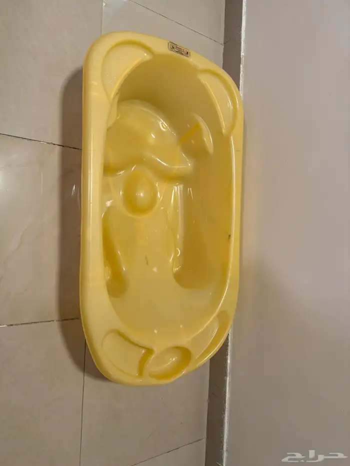 بانيو حمام طفل صغير اطفال 0