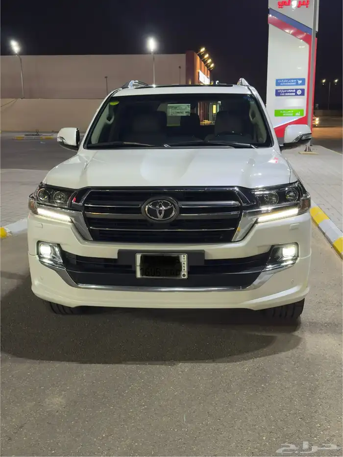 لاندكروز 2020 GXR تورينق L5 جيكسار فل كامل ممشى قليل 5