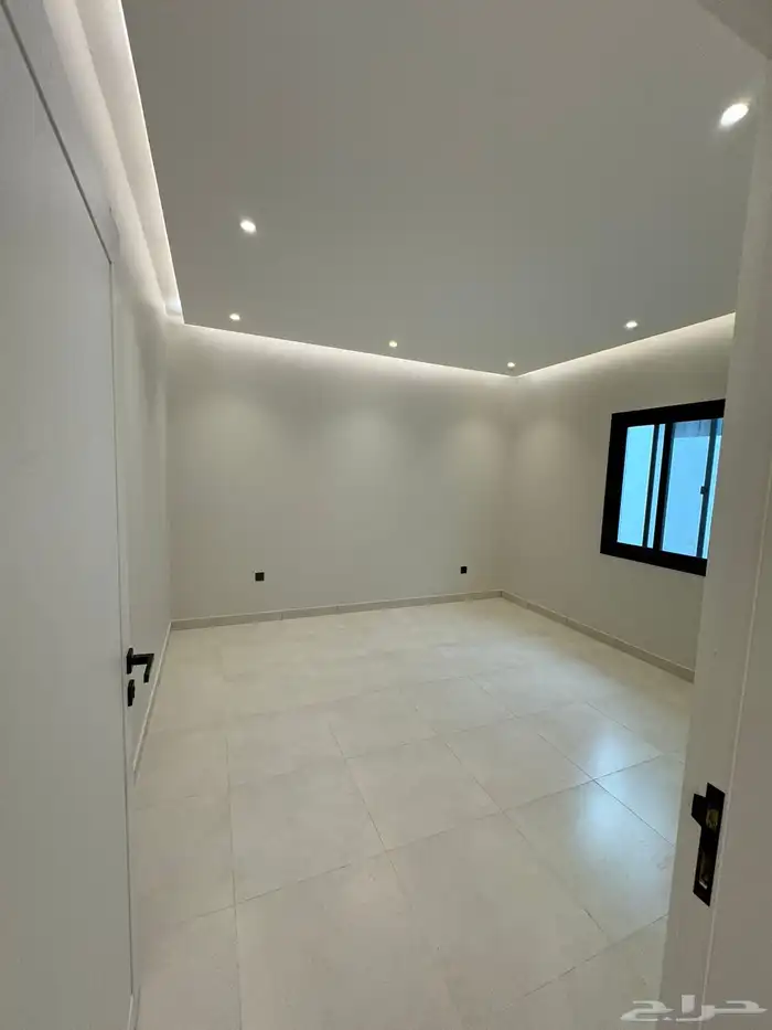 ملحق 6 غرف للبيع 1