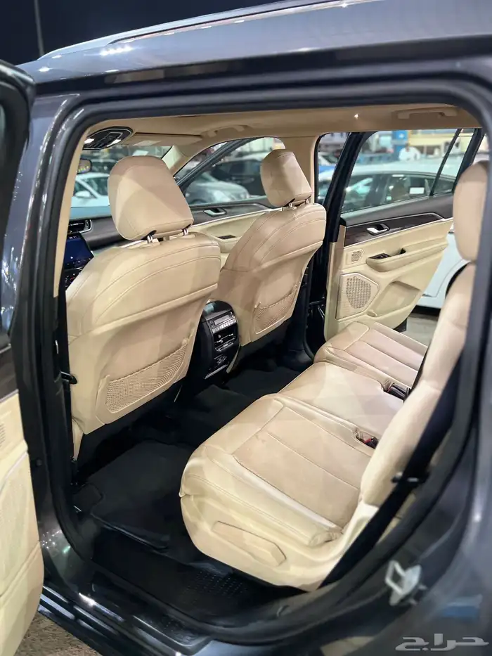 جيب قراند شيروكي 2021 لميتد L 9