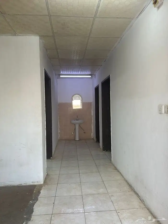 للايجار سكن عزاب استراحه 1