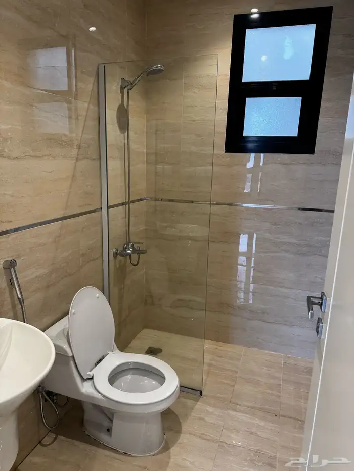 شقه للبيع 14