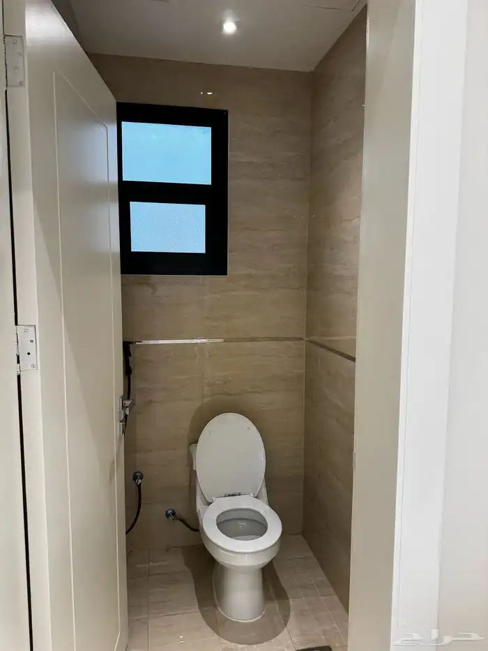 شقه للبيع 13