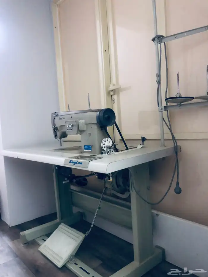 عدد2 مكينة خياطه وتطريز 8