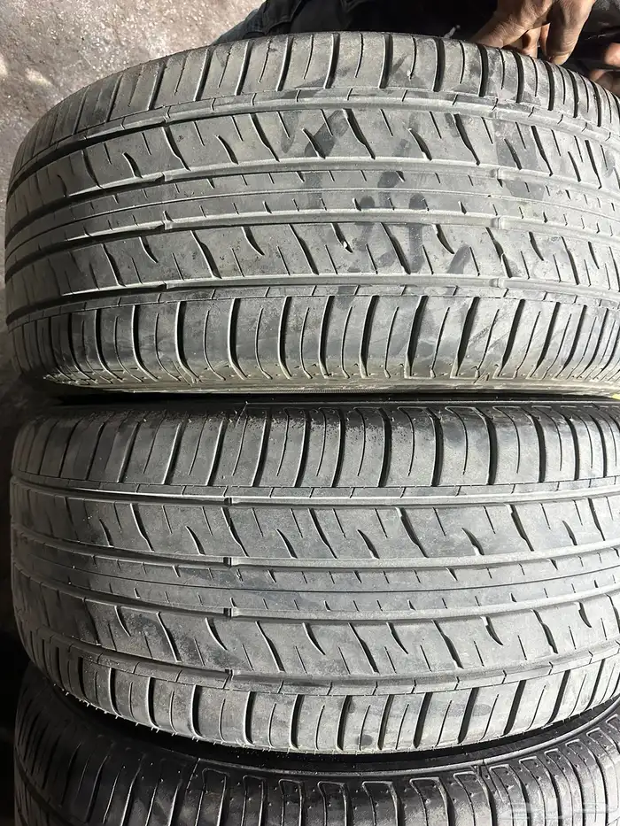 كفرات دنلوب مقاس 21 تاريخ 22 يركب علا جيب لكزس 4