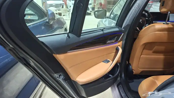 بي ام دابليو الفئه الخامسة 2023 520i مستعمله مفحوصه 8