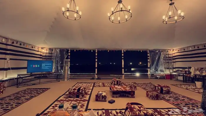 خيام الصقور الملكية 9