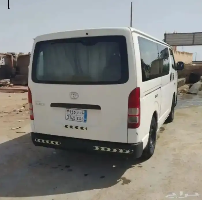 اللإيجار باص بالمويلح نظيف 0