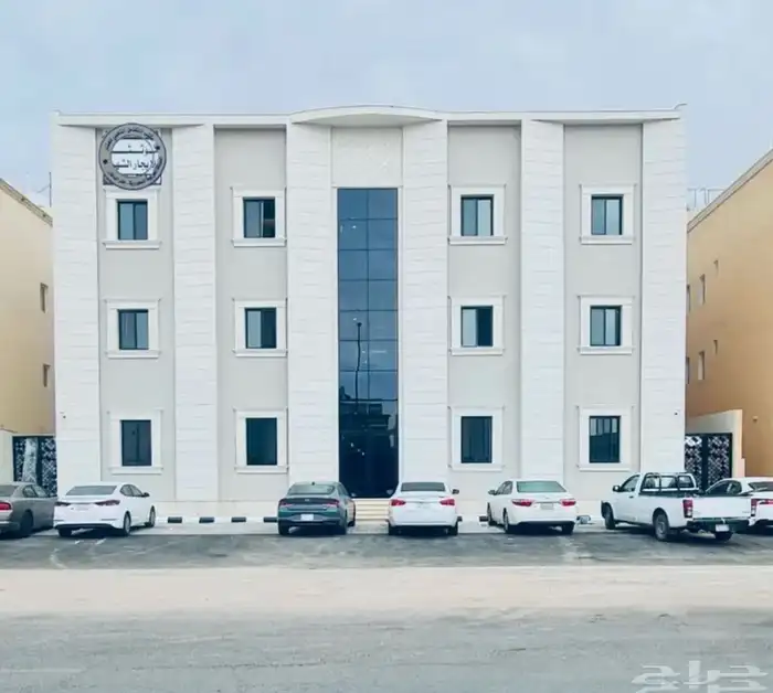 للبيع عمارة 30 شقة حي الصفاء حفرالباطن 0