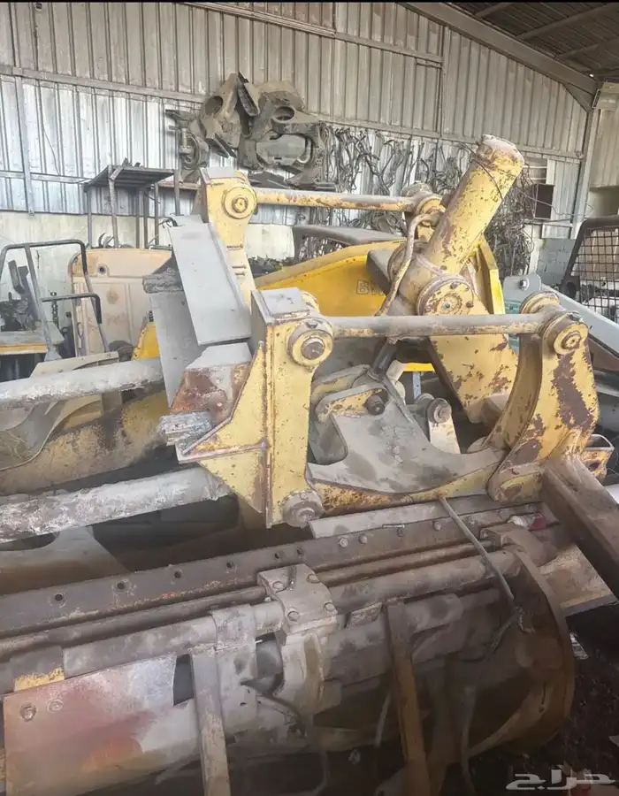 قطع غيار معدات ثقيل 3
